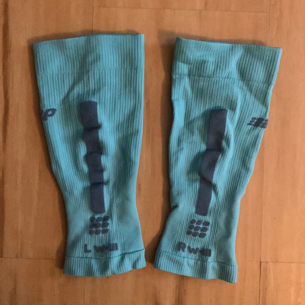 CEP Compression WS40FX III Calf Sleeves in Light Blue